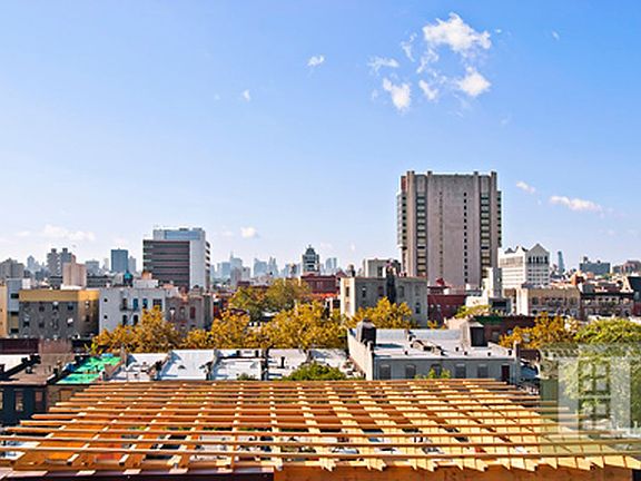 4th image of 123 W 131st St #7