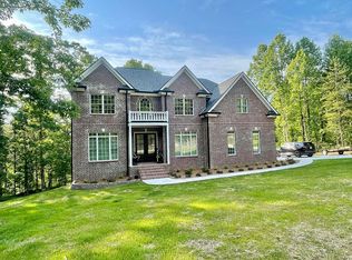 232 Teel Mountain Ln, Cleveland, GA 30528