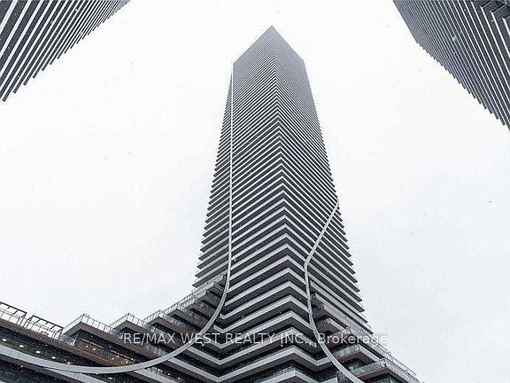 2nd image of 30 Shore Breeze Dr #5111