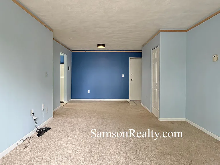 756 Quaker Ln #210 — Photo 6