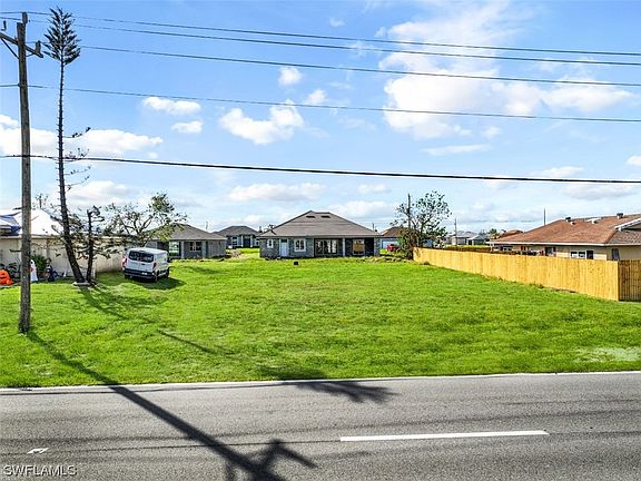 3rd image of 1106 Andalusia Blvd