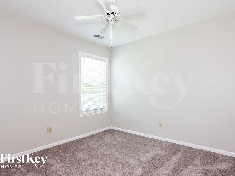 12004 Grantwood Pl — Photo 10