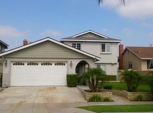 6857 Leilani Ln, Cypress, CA 90630