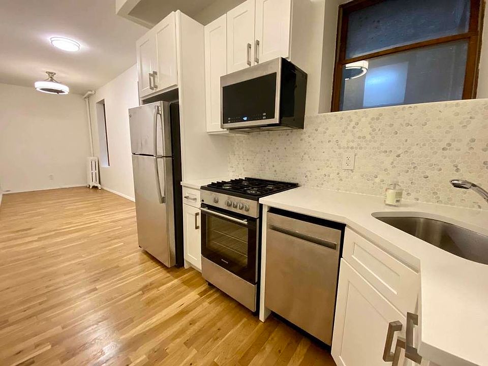 1st image of 152 8th Ave APT 3S