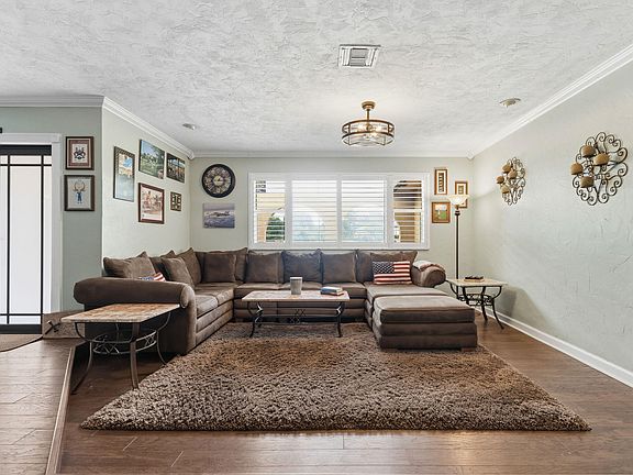 4th image of 5521 SW 160th Avenue