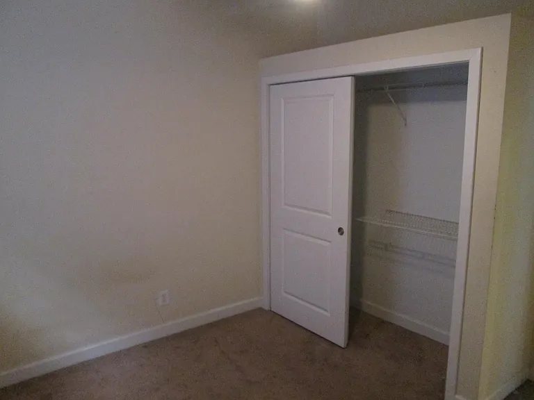 1211 S Charles St #5 — Photo 9