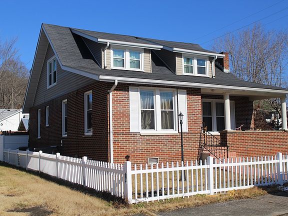 3rd image of 533 Washington Ave