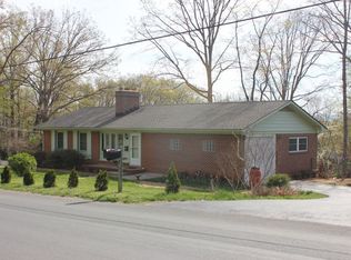 150 Bennington Rd, Charlottesville, VA 22901