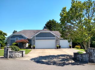 381 Fairway Dr #Y, Beverly, OH 45715