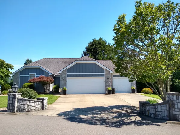 381 Fairway Dr #Y, Beverly, OH 45715