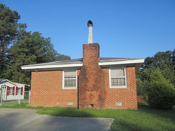 3rd image of 416 Abel St