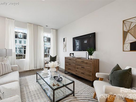 4th image of 8144 Jacey Ln #14