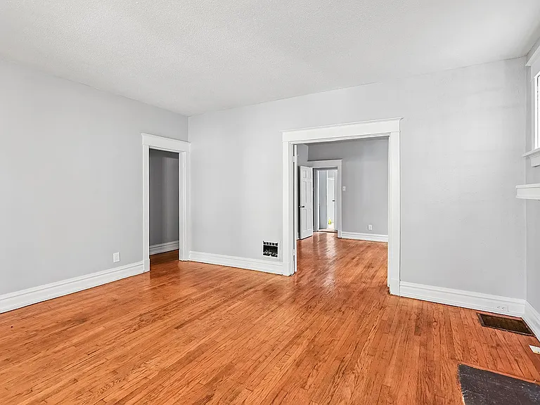 3223 Pennsylvania Ave — Photo 6