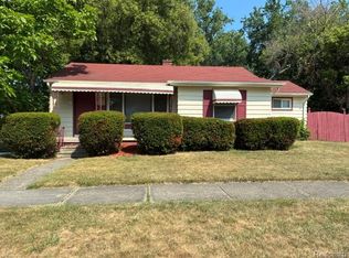 2214 Curry St, Flint, MI 48506