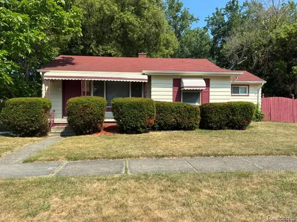 2214 Curry St, Flint, MI 48506