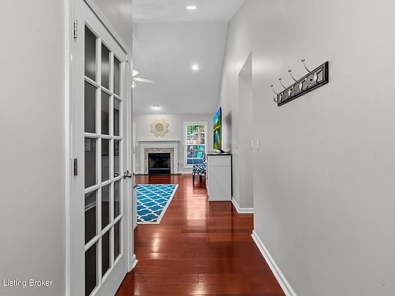 4th image of 10717 Alderbrook Pl
