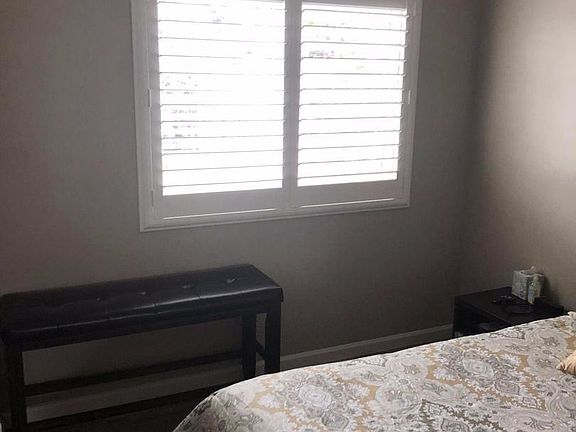 3rd image of 3737 Alabama St