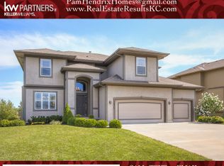 10875 S Appleridge Ln, Olathe, KS 66061