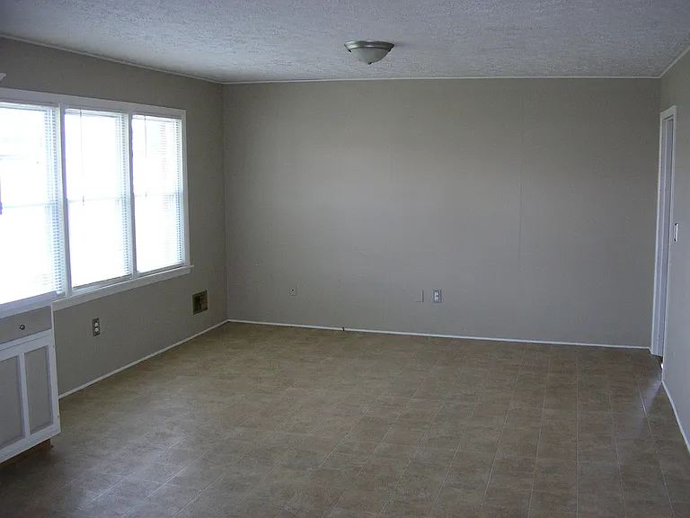 909 Cabell Dr #A — Photo 15