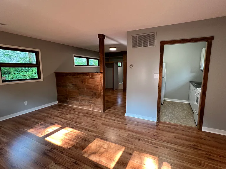 309 Valley Dr #B — Photo 7