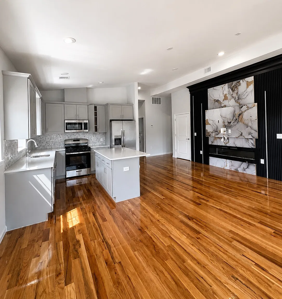 3 bed, $3,650 — Photo 3