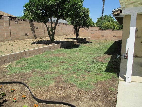 5th image of 3305 E Hilldale Ave