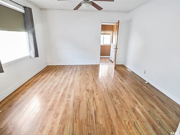 5th image of 365 3rd Avenue NE