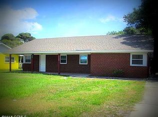 130 Bogue Inlet Dr, Emerald Isle, NC 28594