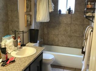 2027 E Princeton Ct, Visalia, CA 93292