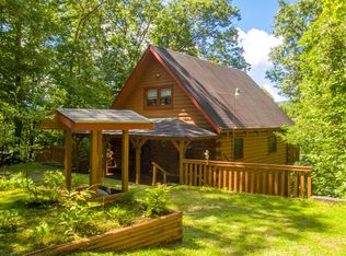 90 Pounding Mill Knob, Hayesville, NC 28904