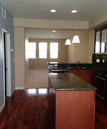 3rd image of 319 Cereza Pl