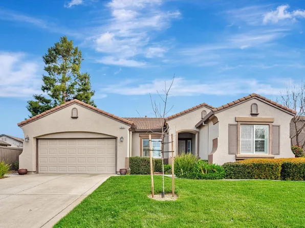2835 Granite Park Ln, Elk Grove, CA 95758