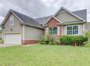 1114 Grab Ck Rd W, Dickson, TN 37055