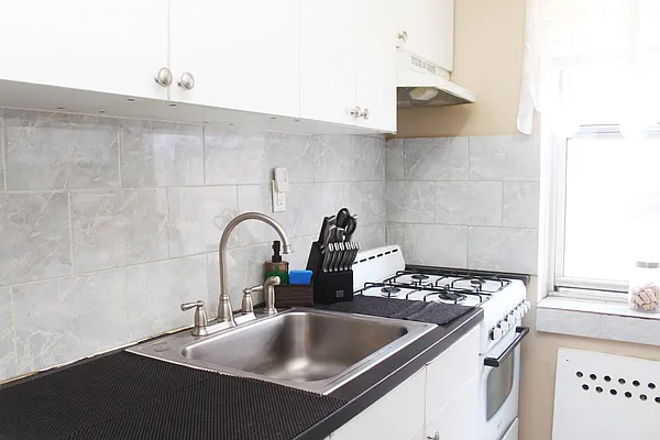 Rented by Ian Alexander Realty Group LLC | media 13