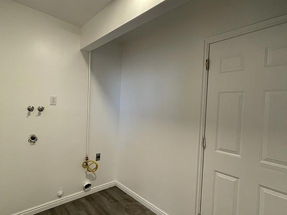5th image of 6041 W Eddington Ct