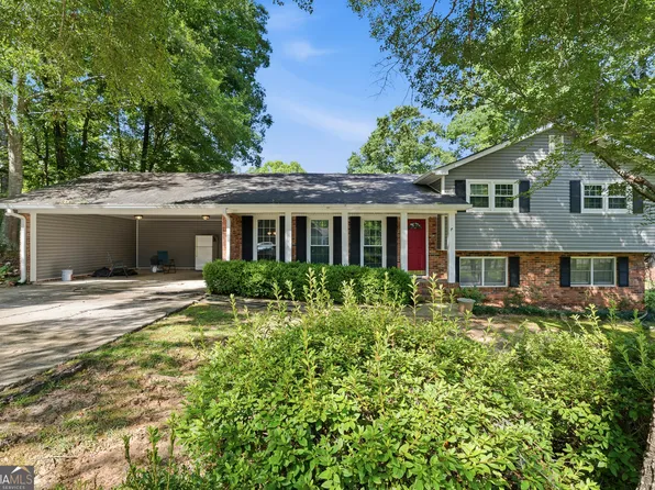 3150 Misty Valley Ct, Macon, GA 31204