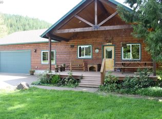 16561 Nonpareil Rd, Sutherlin, OR 97479