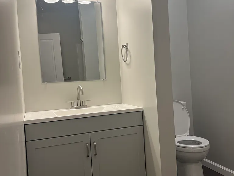 348 Elm St — Photo 9