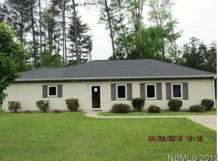 1210 Brentwood Dr, Kinston, NC 28501