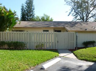 1305 Arapaho St, Jupiter, FL 33458