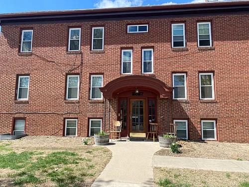 2827 N 53rd St #B1 Photo 1 2827 N 53rd St #B1 Photo 1