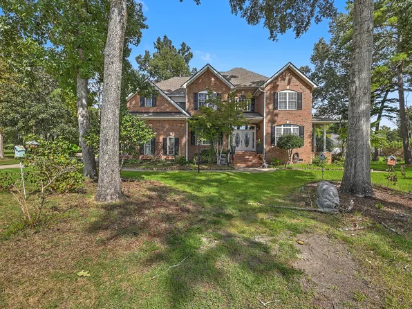 102 Welchman Ave, Goose Creek, SC 29445