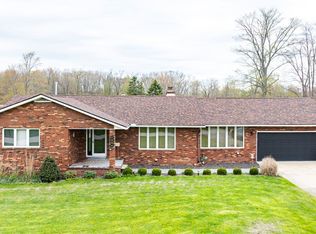 1584 Hemlock Dr, Ashtabula, OH 44004