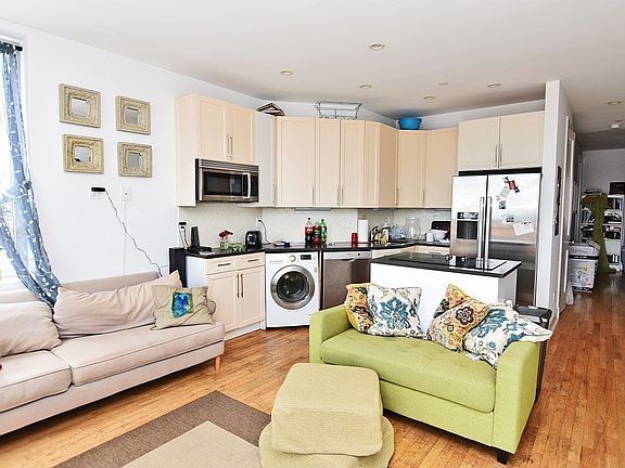 3rd image of 2192 Frederick Douglass Blvd APT 2