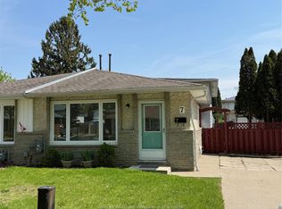 7 Satinwood Cres, Leamington, ON N8H4P1
