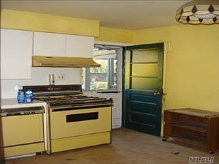 5th image of 39 Linden Ln