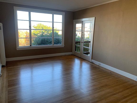 5th image of 2134 Vallejo St