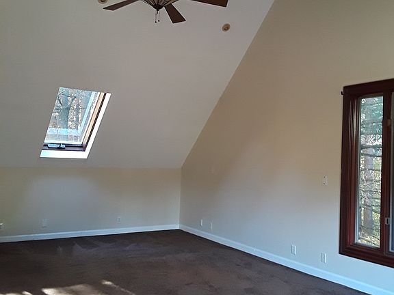 5th image of 76 Glen Echo Blvd