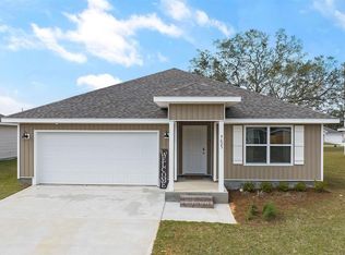 9623 Angel Oak Dr, Pensacola, FL 32526
