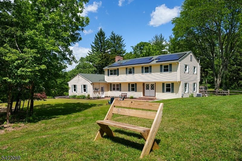 1st image of 957 Cherry Hill Rd